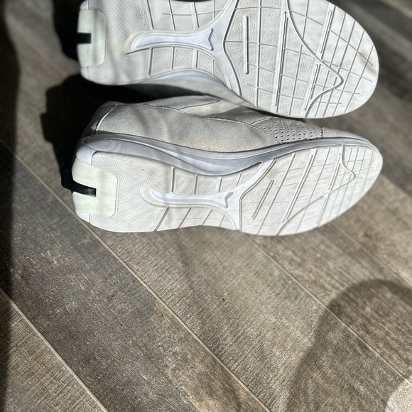 Zero Tie Fresh Breeze Drifter Metallic Gold Ivory Suede Self lacing Sneakers 8.5 - Picture 7 of 7